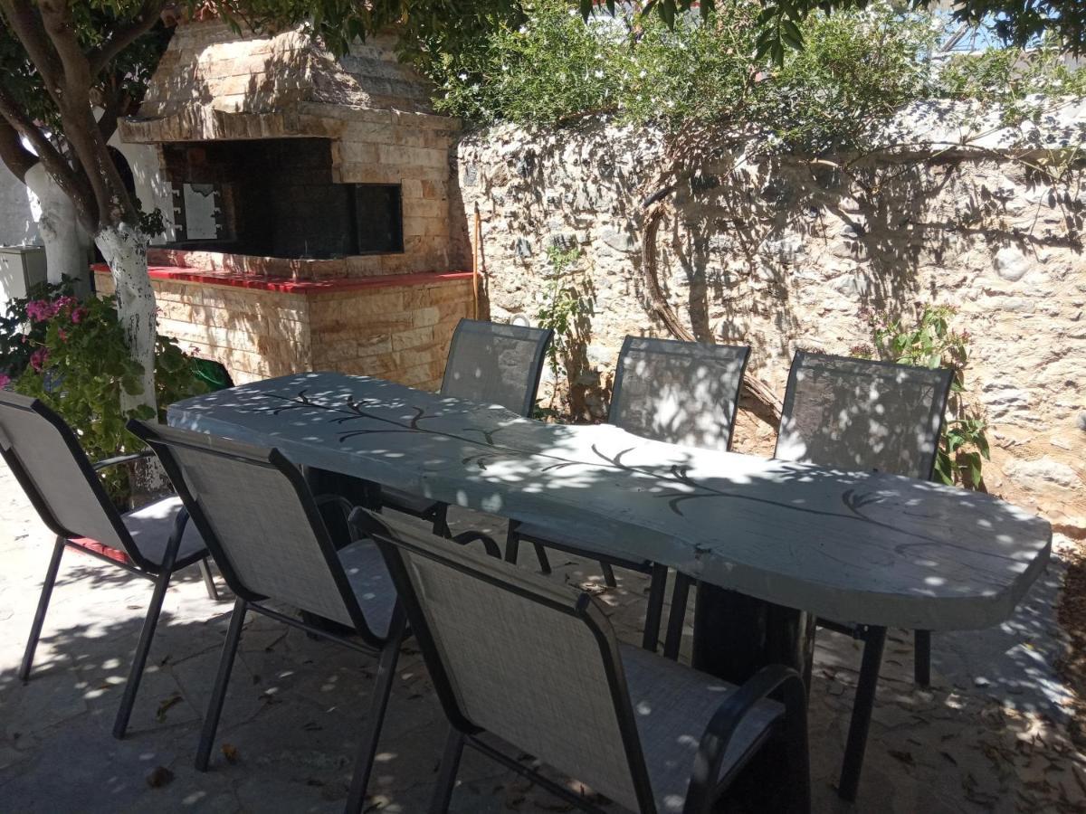 Εlegant Villa Liakos Pigí Exterior foto